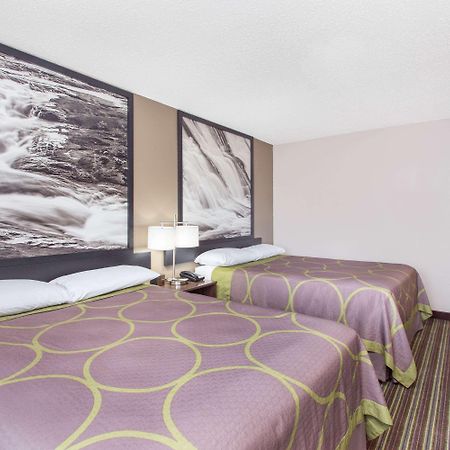 ซูเปอร์ 8 บาย วินด์แฮม โคลัมบัส แอร์พอร์ต Hotel ภายนอก รูปภาพ