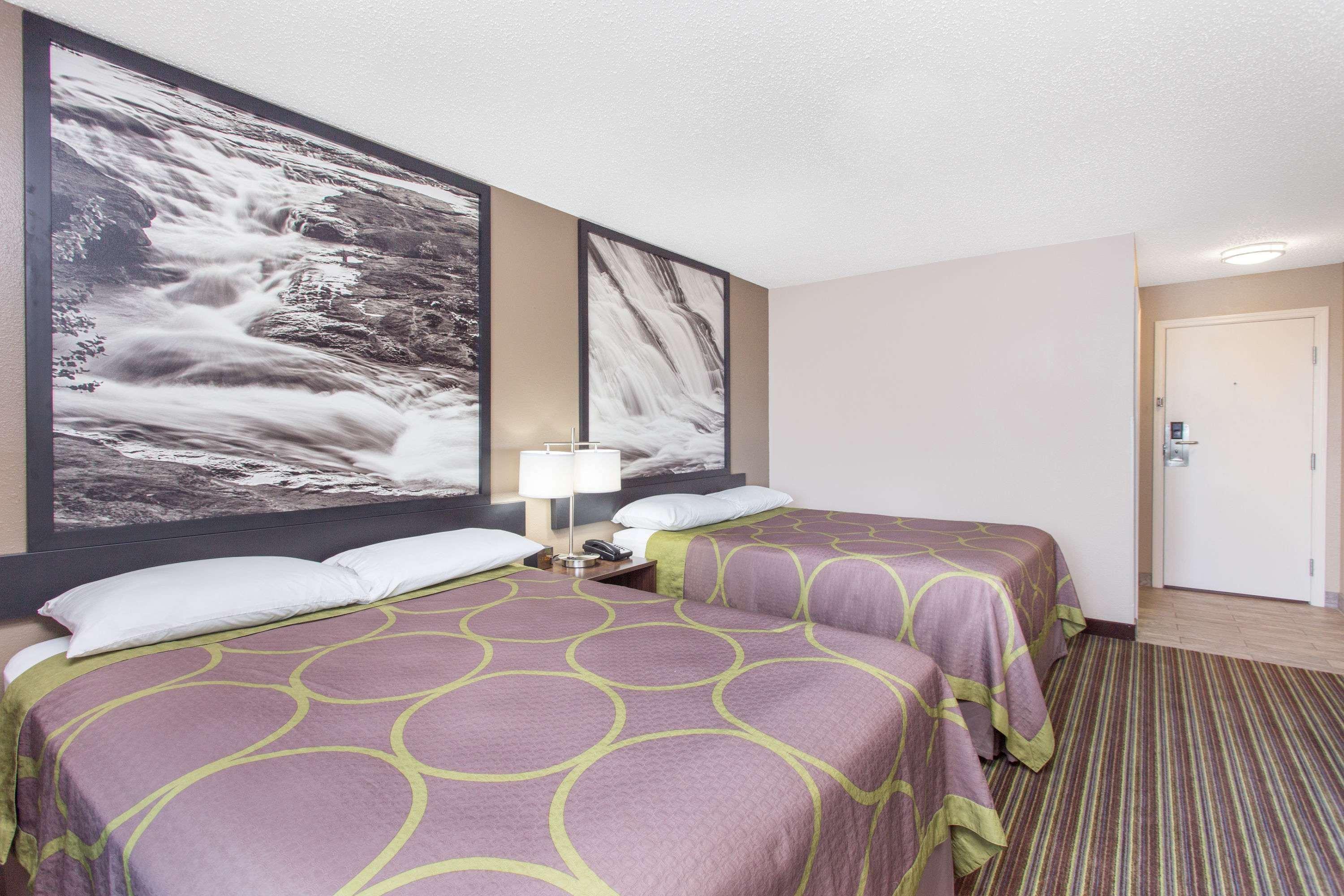 ซูเปอร์ 8 บาย วินด์แฮม โคลัมบัส แอร์พอร์ต Hotel ภายนอก รูปภาพ